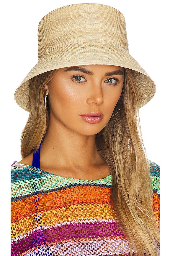 Anine Bing Cabana Bucket Hat In Nautral Revolve