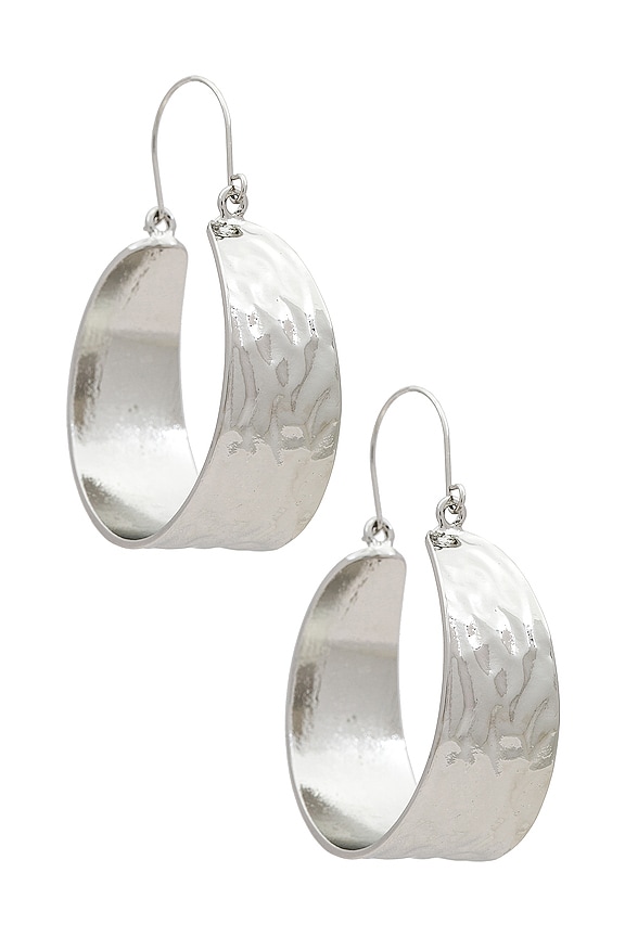 Petit Moments Terrain Hoops In Silver Revolve