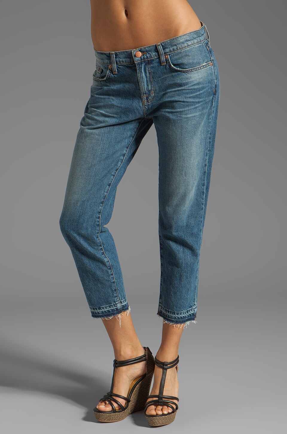 обрезанные джинсы женские фото