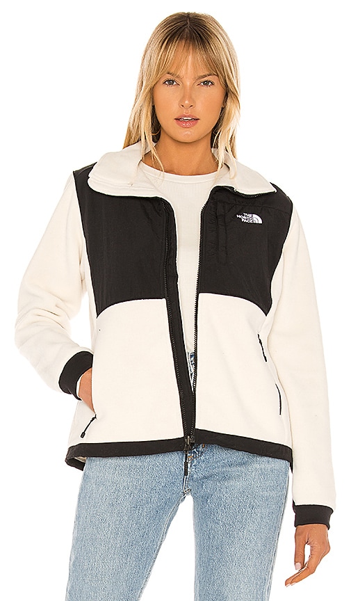THE NORTH FACE THE NORTH FACE DENALI 2 JACKET IN WHITE.,TNOR-WO57