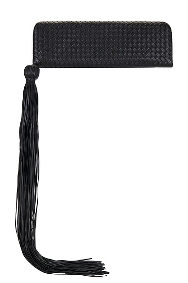 Serata Clutch