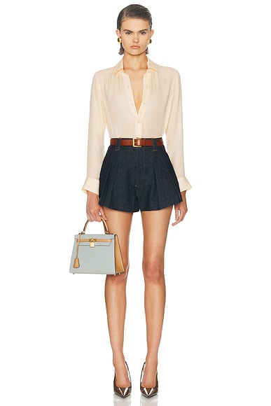 Frame The Structural Pleated Denim Shorts In Blue