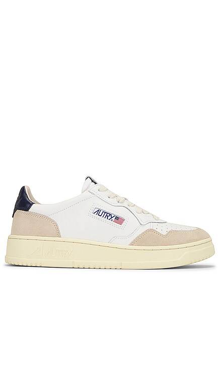 Medalist Low Leather Suede Sneaker Autry