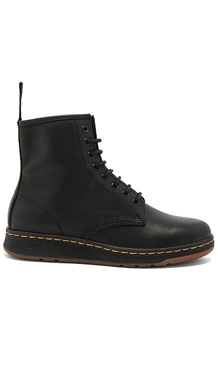 Newton 8 Eye Leather Boots Dr. Martens