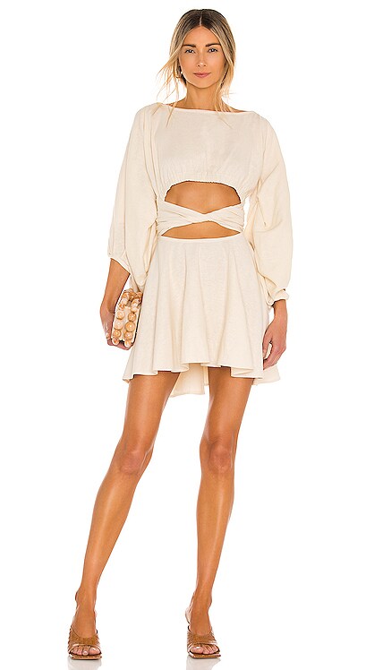 women cream dress