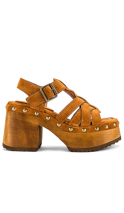 Ring-It Platform Sandal Jeffrey Campbell $195 