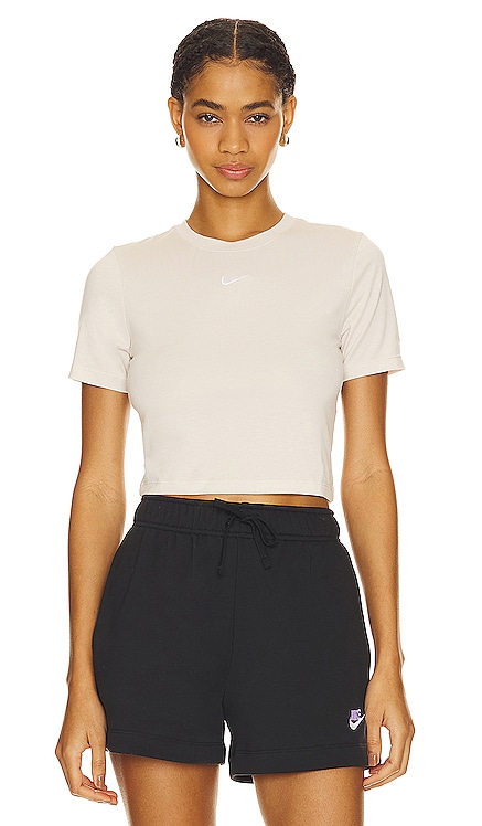 Essential Slim Fit Crop T-shirt Nike