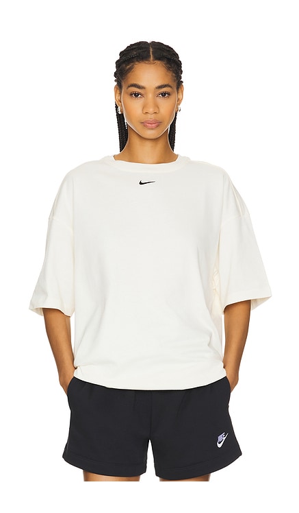 Essential Short Sleeve T-Shirt Nike