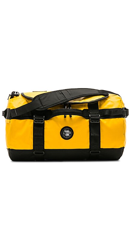 x The North Face Base Camp Duffel Vans