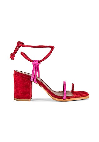 Alohas Sandals Shoes REVOLVE