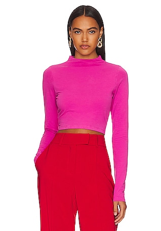 Young & Fun Longsleeve Crop Top