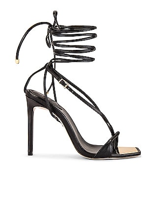 Vikki Heel