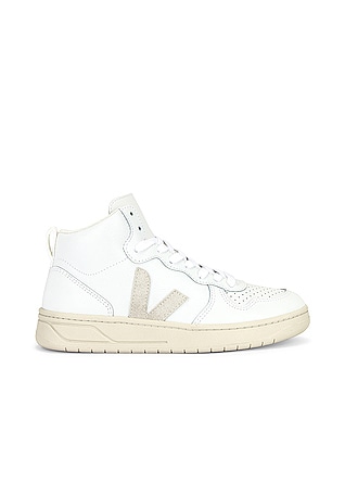 Revolve veja hot sale