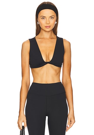 Nella Twist Halter Top Nella Twist Halter Top