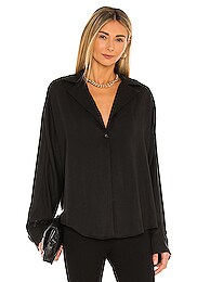 L'Academie The Classic Shirt in Onyx | REVOLVE