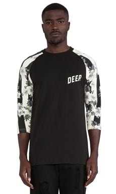 10.Deep Striped Baseball T-Shirt