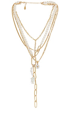 Bezel Jewel Pearl Lariat Necklace in Metallic Gold. Revolve Women Accessories Jewelry Necklaces 