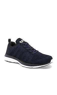 APL Athletic Propulsion Labs Techloom Pro in Navy Black