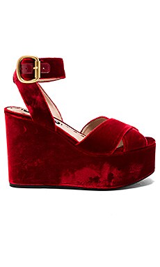 Alice + Olivia