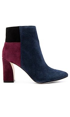 BCBGMAXAZRIA