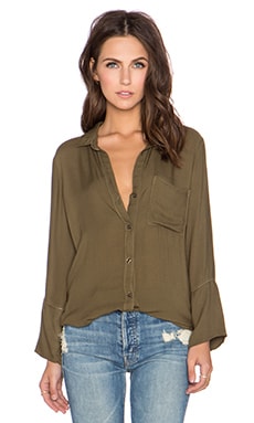 Bella Dahl Shirt Tail Button Down Top in Burnt Olive REVOLVE