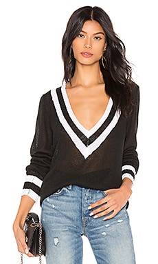 Bobbie v 2025 neck sweater