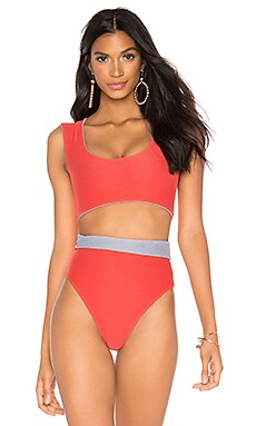 BEACH RIOT Riza Top in Magenta Coral