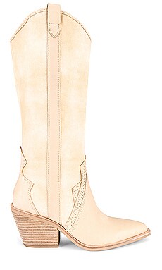 revolve cowgirl boots