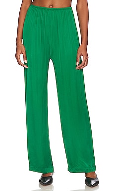 CALÇA RETA SILKY SIMPLE DONNI.