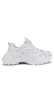 Fila Electrove Sneaker in White | REVOLVE