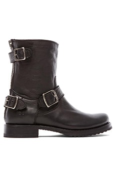 Frye veronica back zip hotsell short boot