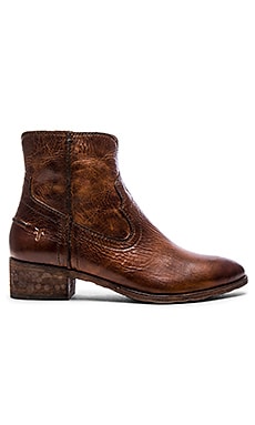 frye essa seam bootie