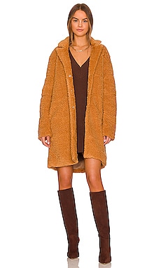 Product image of MONROW Teddy Coat. Click to view full details