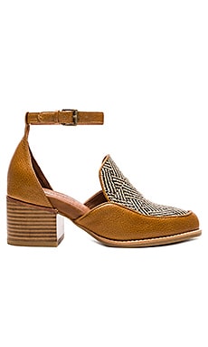 Jeffrey Campbell