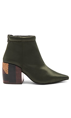Jeffrey Campbell