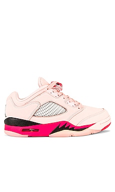 Jordan Air Jordan 5 Retro Low in Artic Orange. Siren Red & Black