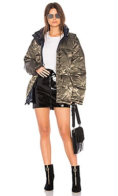 Kendall & kylie 2025 nylon puffer jacket