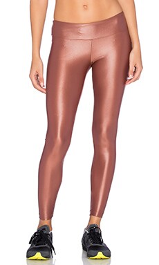 Леггинсы lustrous - KORAL от REVOLVE INT Леггинсы lustrous - KORAL от REVOLVE INT