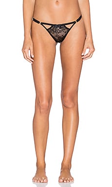 Hanky Panky Signature Lace Petite Low Rise Thong in Black