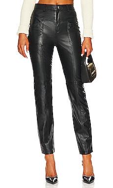 . also in XXS, XS, S, M, XL Size L Claire Leather Pant in Revolve Damen Kleidung Hosen & Jeans Lange Hosen Leder & Lederimitathosen 