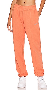 Product image of Nike Essential Sweatpant. Click to view full details