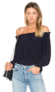 Norma Kamali Peasant Top in Midnight | REVOLVE