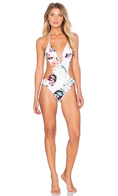 Слитный купальник claire - PILYQ от REVOLVE INT Слитный купальник claire - PILYQ от REVOLVE INT