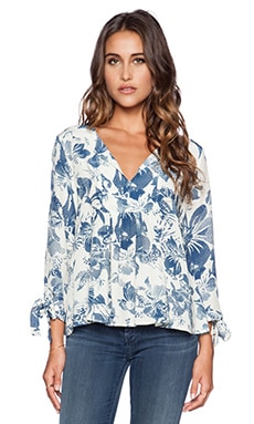 Топ dahlia - SAM&LAVI от REVOLVE INT Топ dahlia - SAM&LAVI от REVOLVE INT