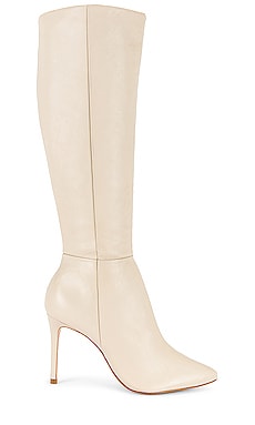 Revolve Women Shoes Boots Heeled Boots Alli Boot in Ivory. 