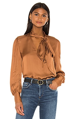 фото Блузка tie neck one sleeve top - 7 for all mankind