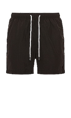 The Classic Shorts Solid & Striped $124 NUEVO