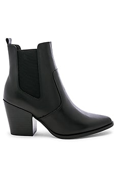 Steve madden deals patricia chelsea bootie