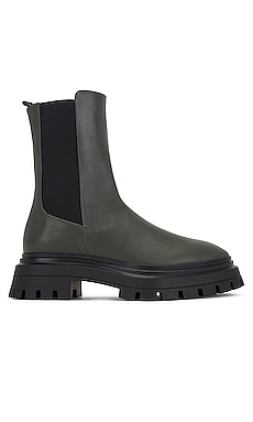 Stuart Weitzman