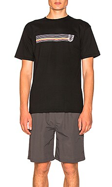 Футболка Undefeated Футболка Undefeated